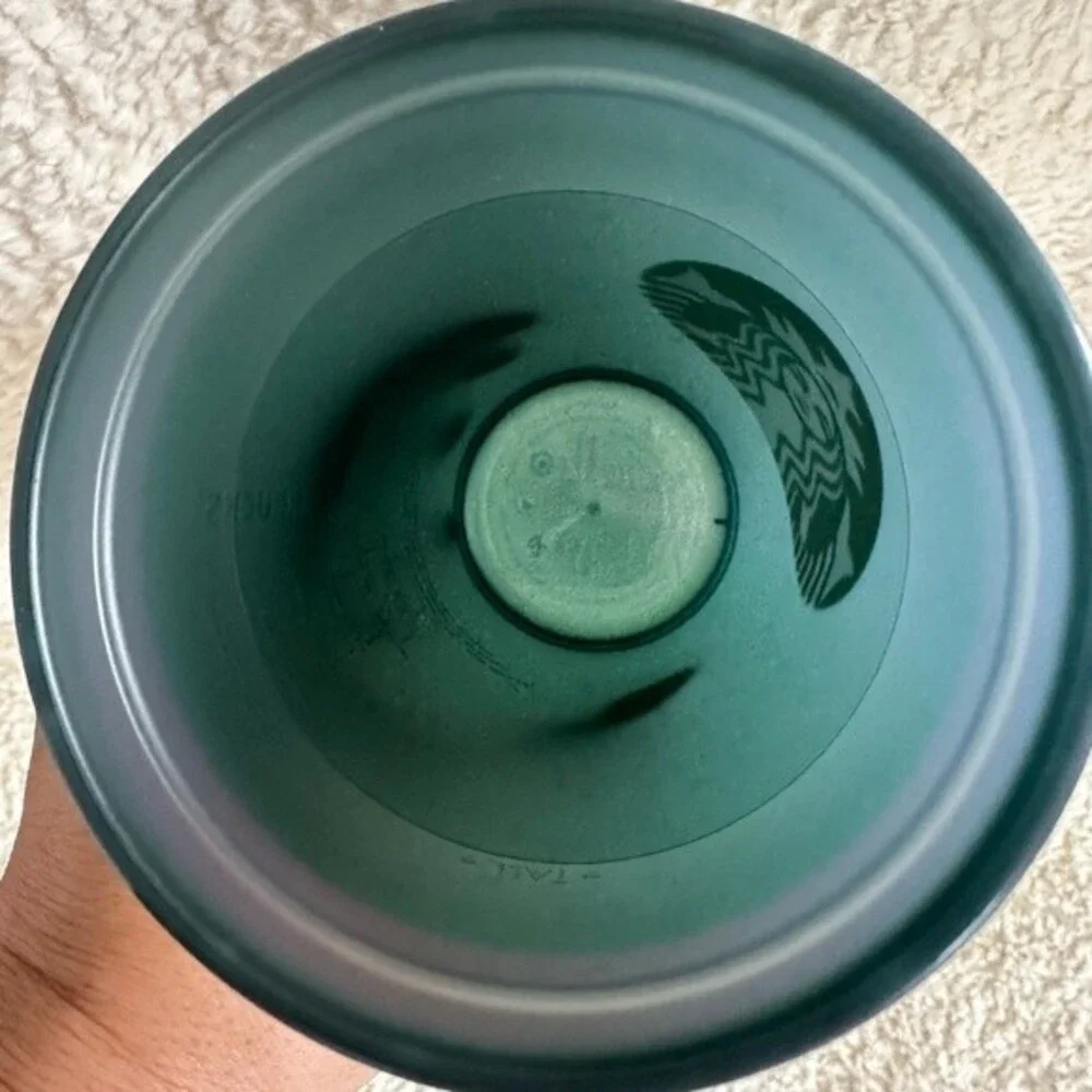 Starbucks gw18 032523